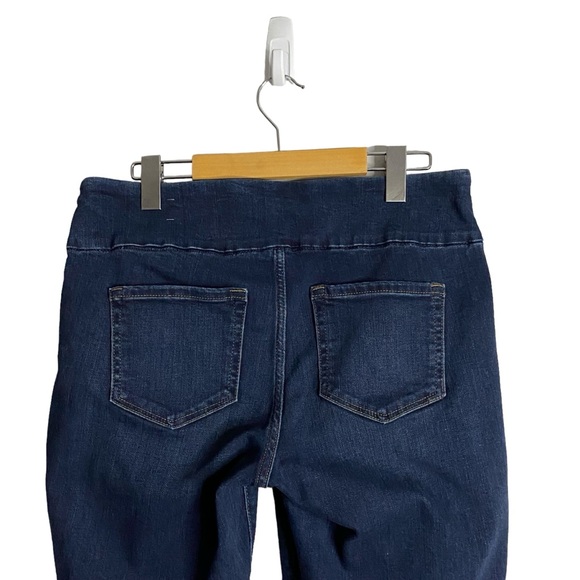 Lee Women's Mid Rise Sculpting Slim Leg Pull-On Jeans - Picture 7 of 8